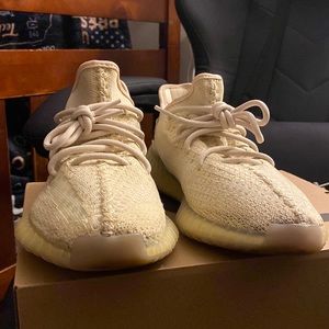 yeezy 350 v2 flax